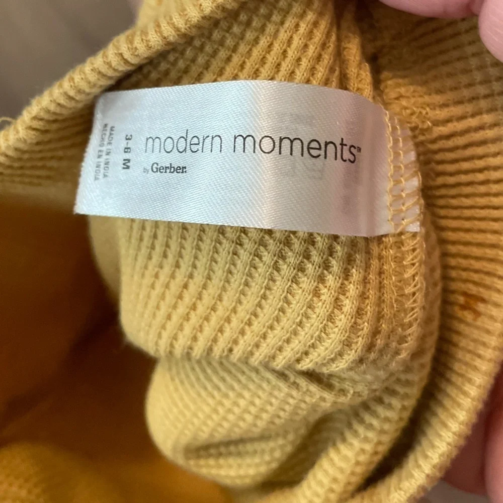 Modern Moments by Gerber Baby Casual Hoodie and Pant Outfit Set size 3-6M